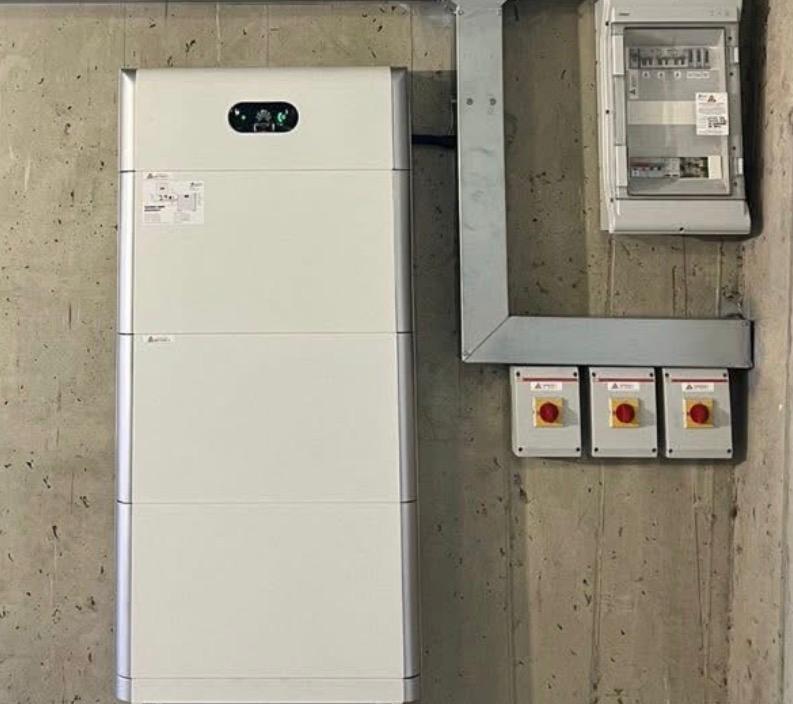 Home battery storage unit for solar energy storage in Roscommon